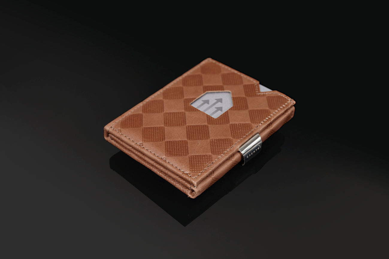 WALLET - Sand Chess LushLiv