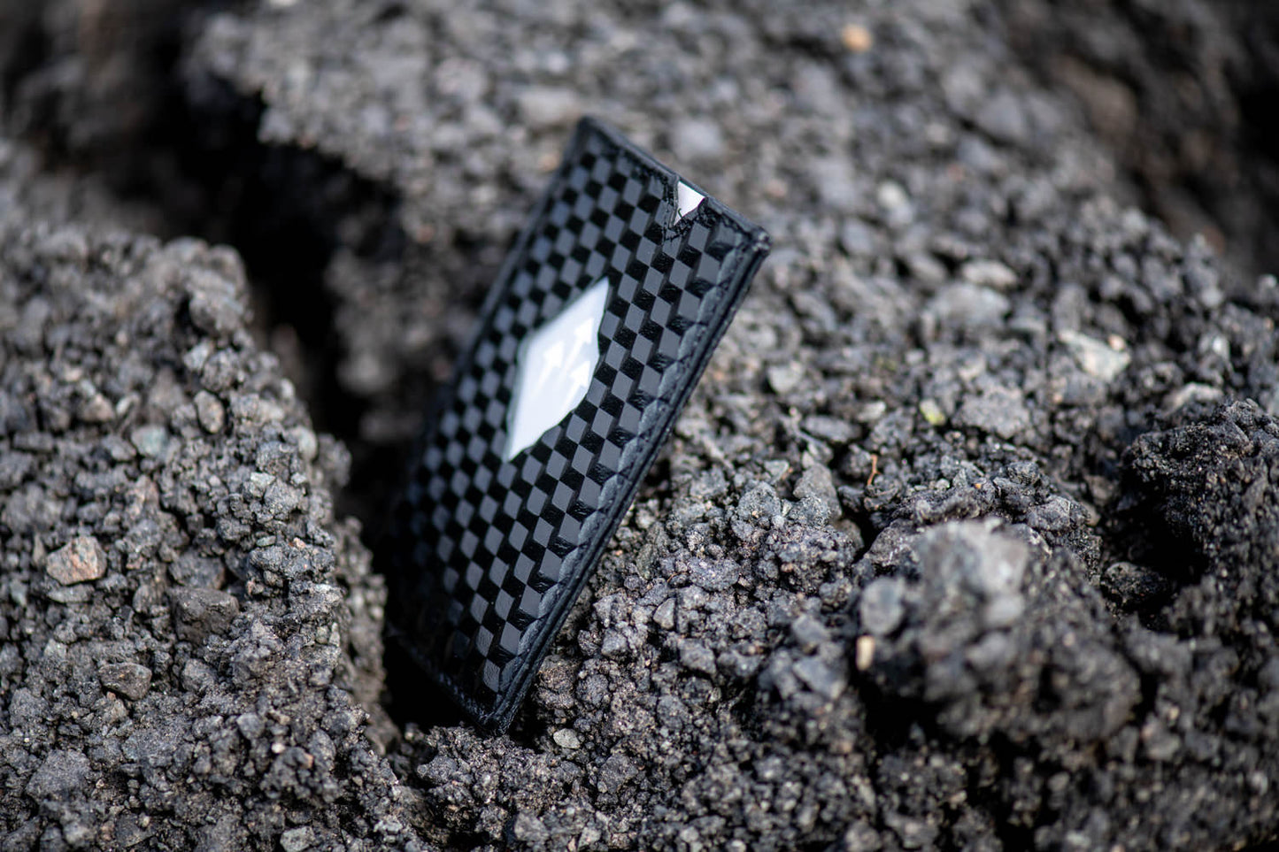 CITY - Black Cube LushLiv