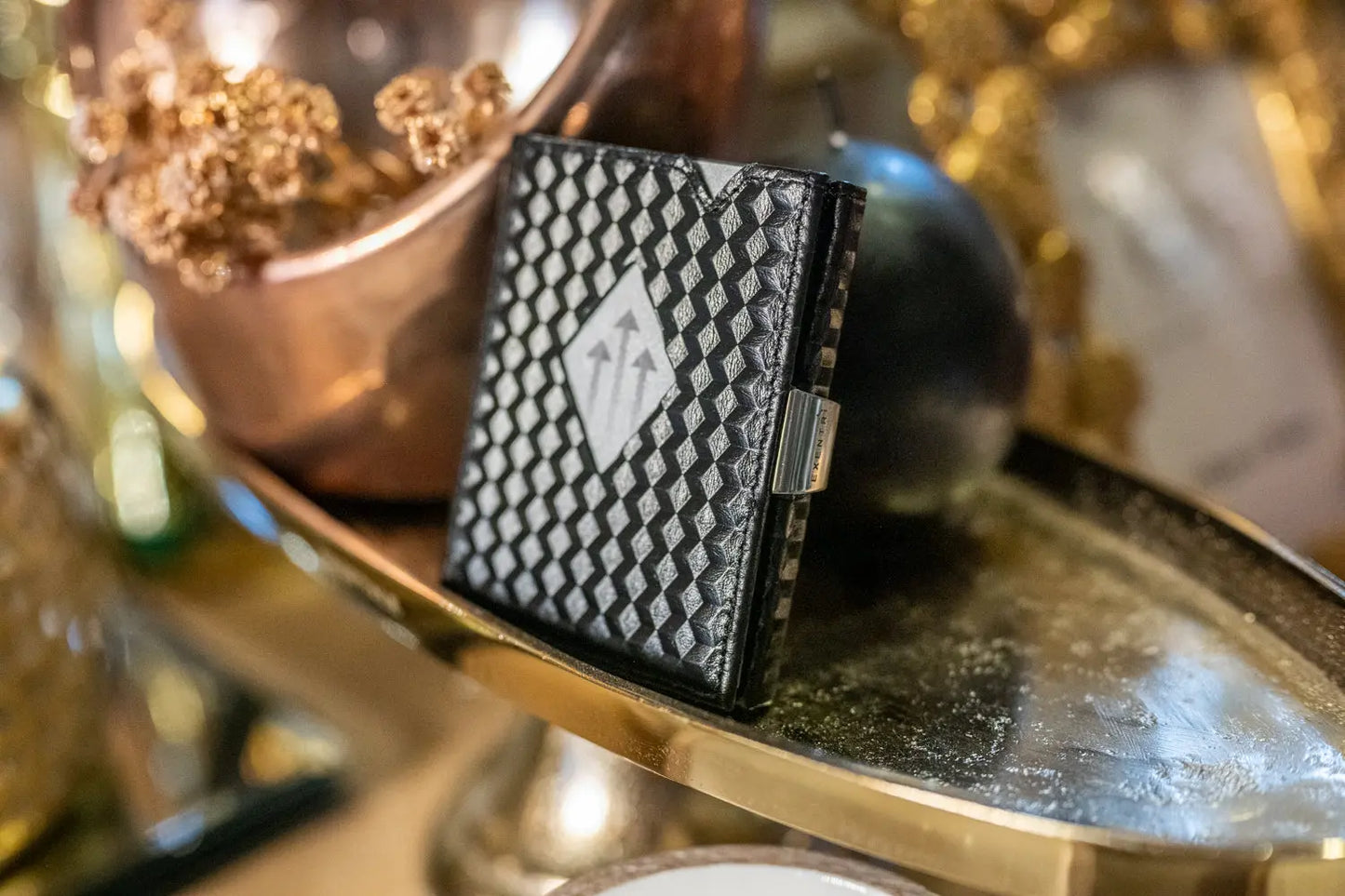 WALLET - Black Cube LushLiv