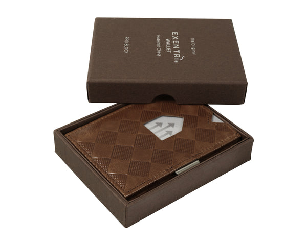 WALLET - Hazelnut Chess