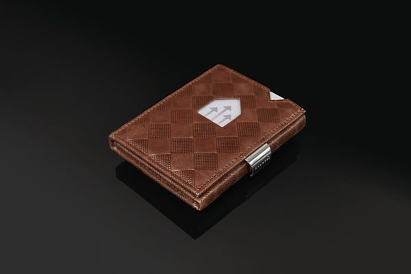 WALLET - Hazelnut Chess