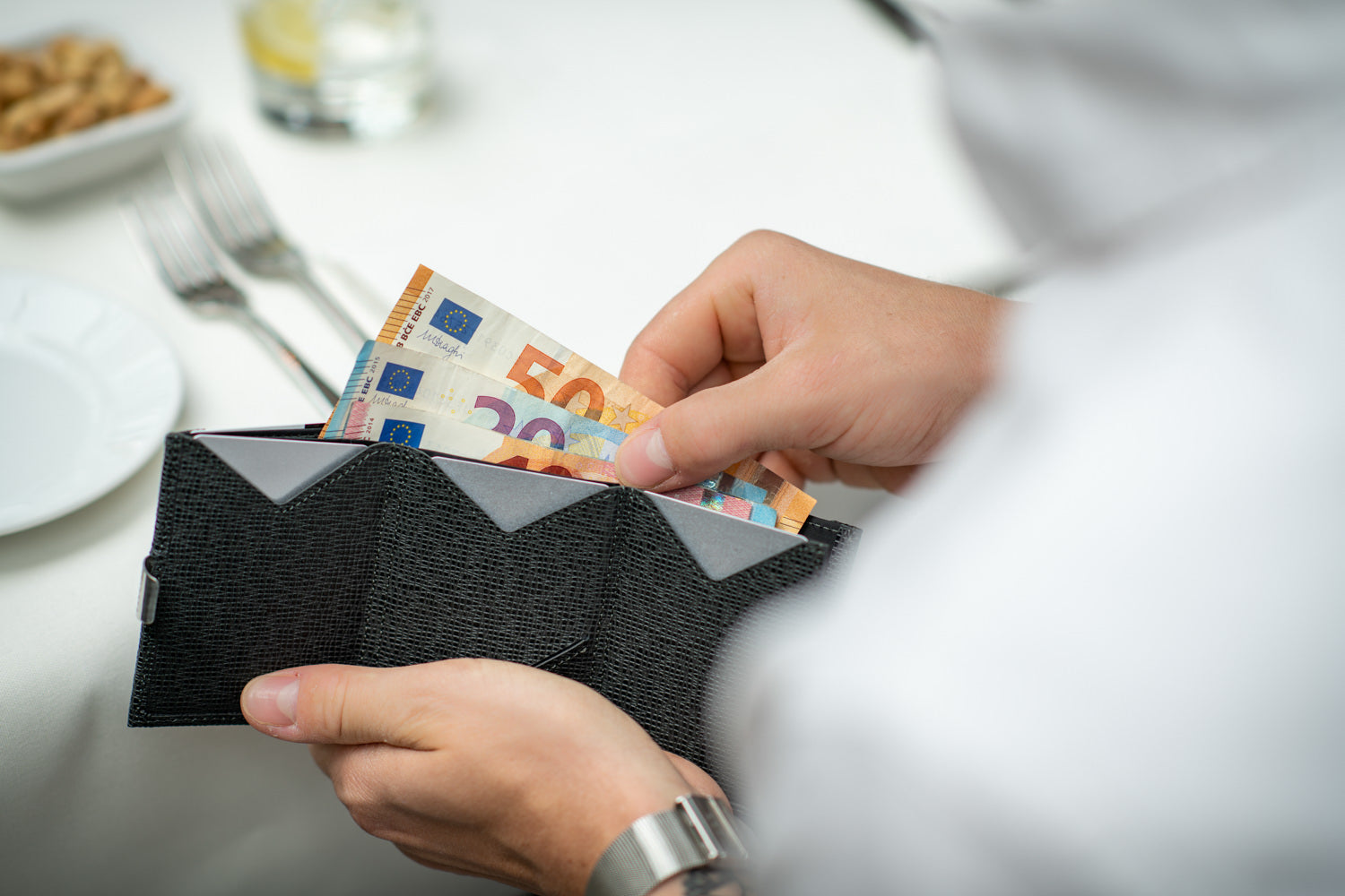 WALLET - Mosaic Black LushLiv